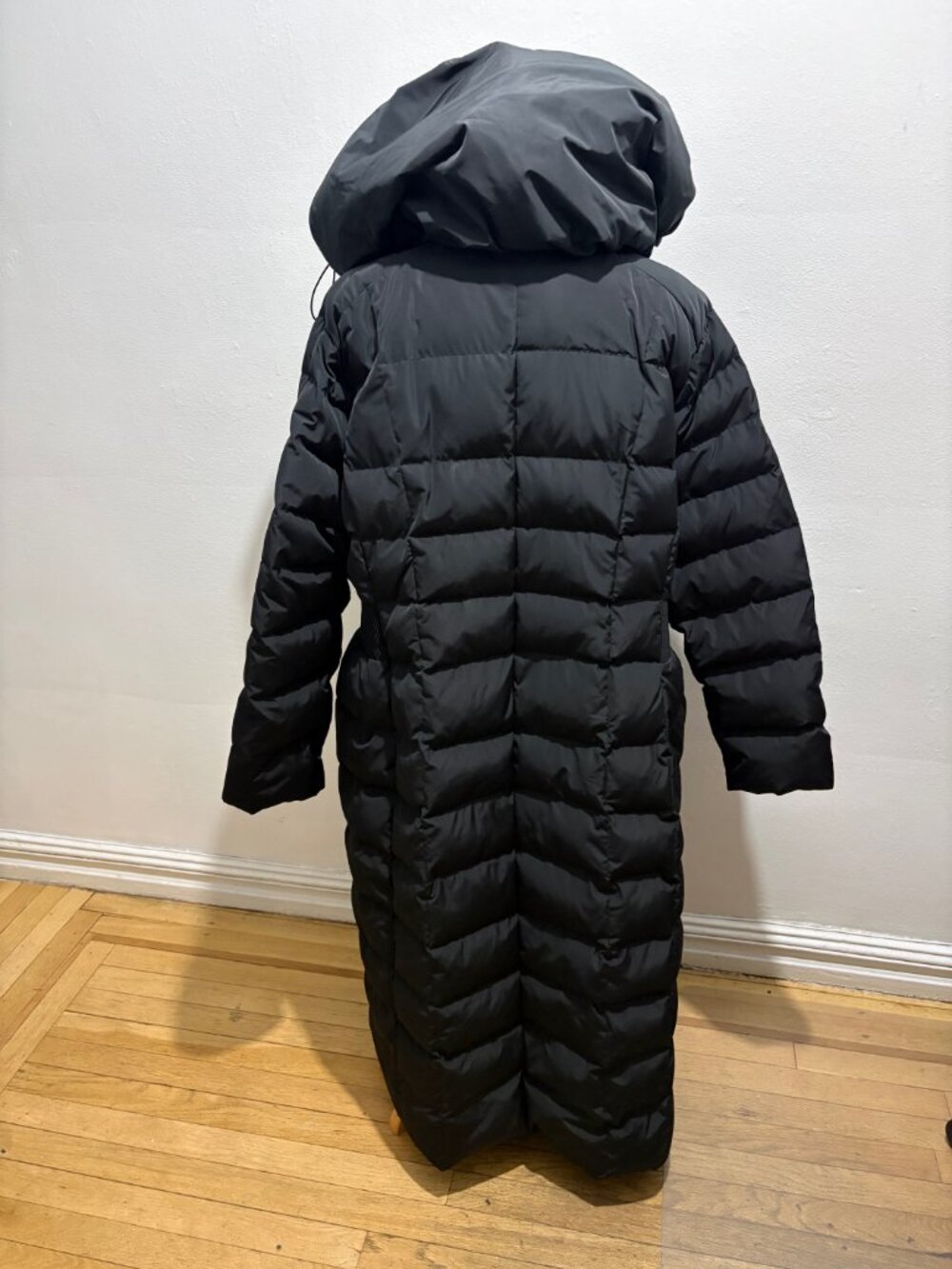 Cole Haan Signature Black Hooded Down Maxi Puffer Coat - Picture 7 of 14